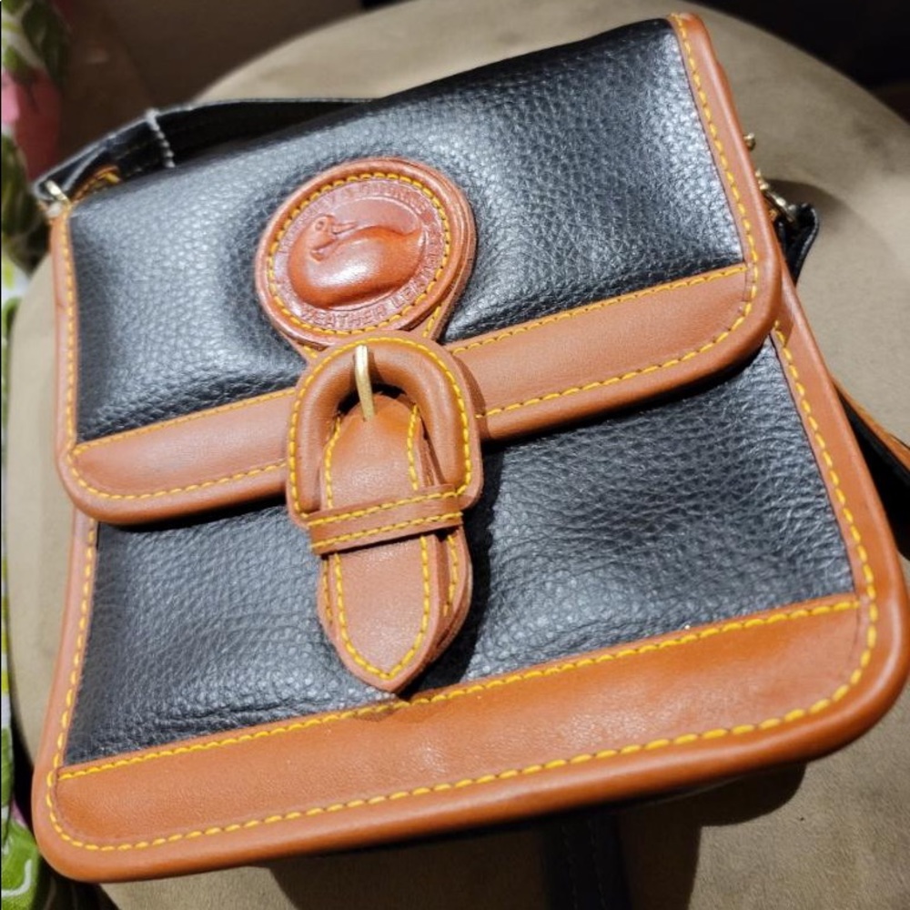 Dooney & Bourke Purse